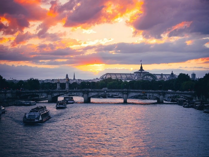 Embarquez pour croisière sur la Seine pour contempler Paris